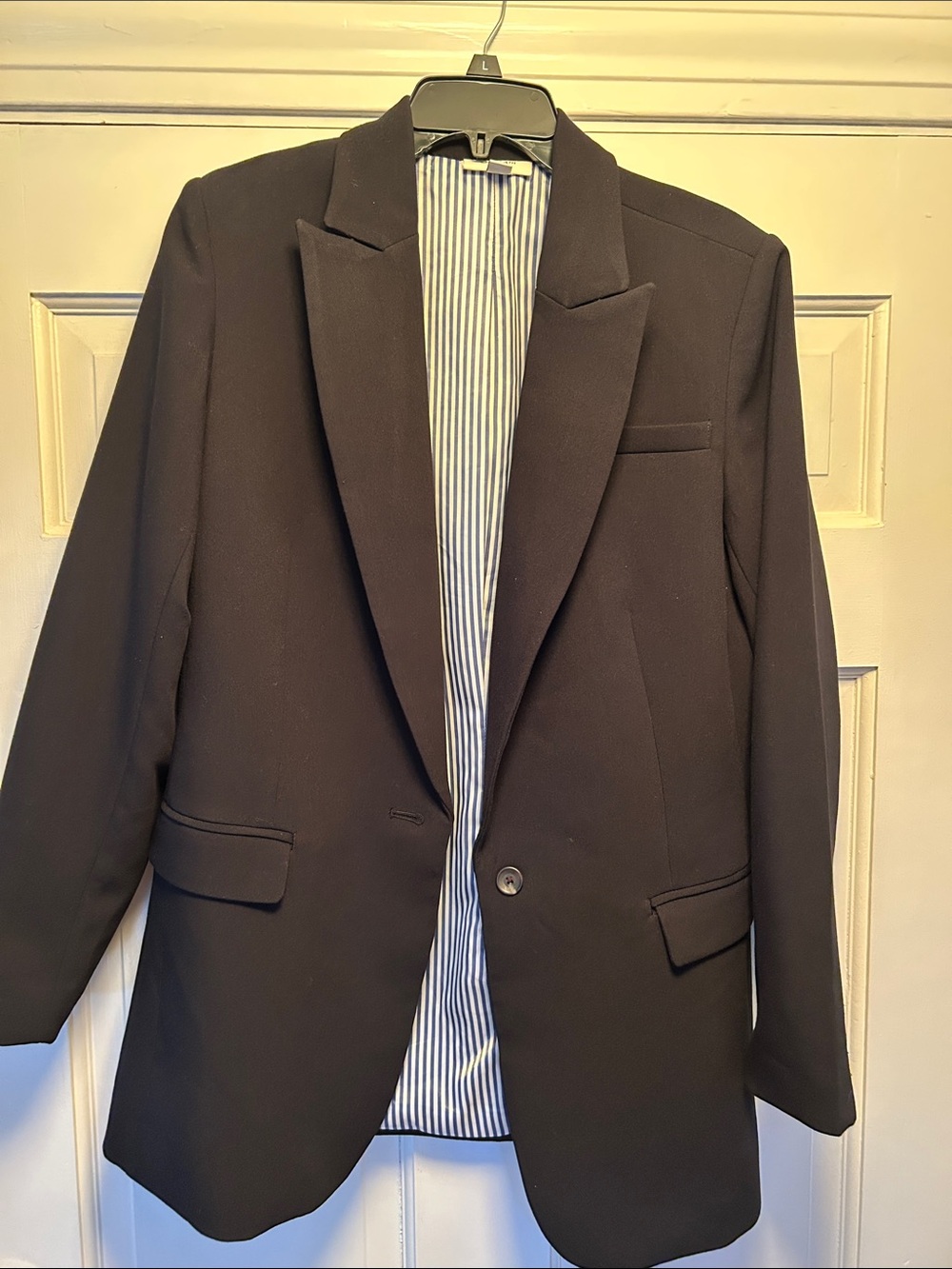 Women's Black Single-Button Blazer